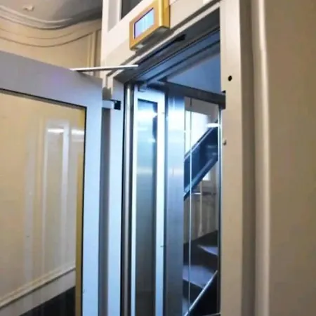 Apartmán Vue Sur Sur La Place Maubert Joli Equipe Neuf Calme Clair Climatisation Ascenseur