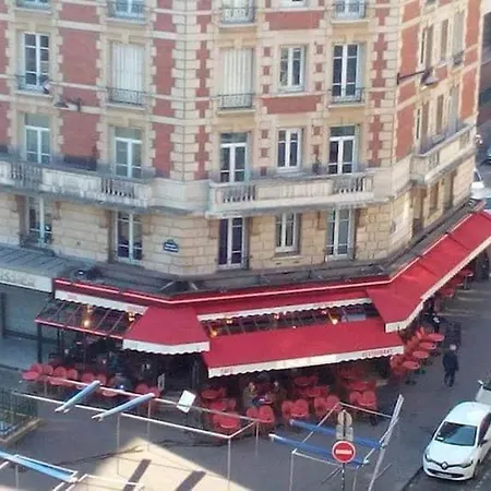 Διαμέρισμα Vue Sur Sur La Place Maubert Joli Equipe Neuf Calme Clair Climatisation Ascenseur Παρίσι